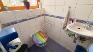 EG-WC